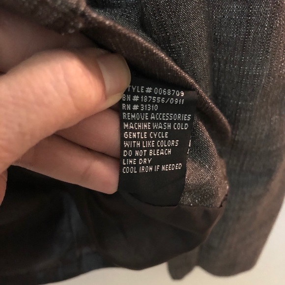 B.Wear jacket - Picture 4 of 5